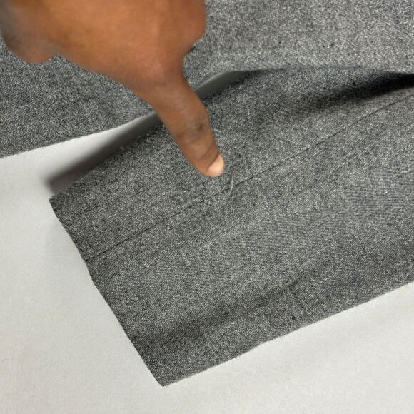 1970s Sue Brett grey blazer jacket, size 22 acrylic/wool double breasted jacket - Picture 6 of 10